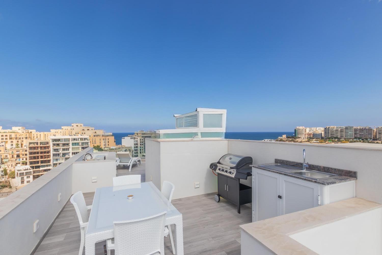 The Penthouse Apartment Saint Julian's Exterior photo
